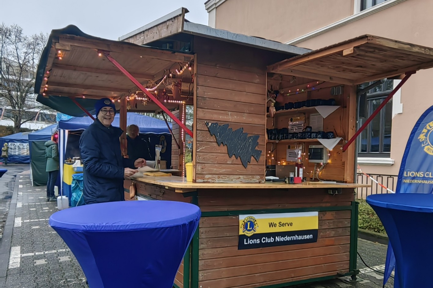 Der neue Glühweinstand